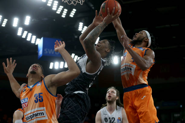 詹姆斯不仅 詹姆斯不仅